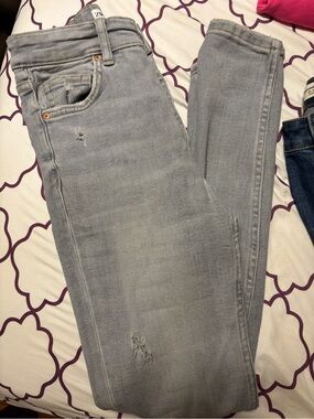 Zara Light Gray Skinny Jeans